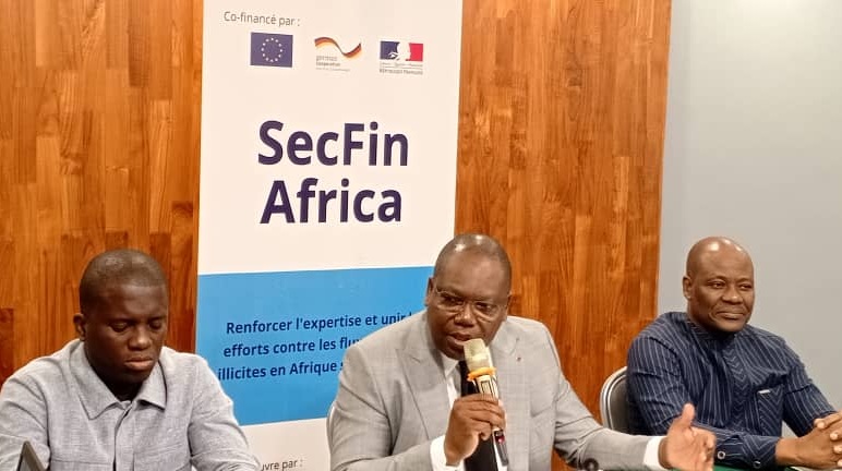Lutte contre le blanchiment de capitaux et le financement du terrorisme : la Centif-Bénin renforce les capacités des responsables conformité du secteur de la microfinance